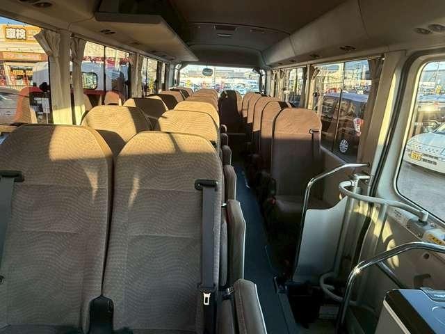 リエッセII ＧＸ　２８人乗り・自動スイングドア・オートマ・冷蔵庫・オートエアコン・ＥＴＣ・バックモニター・バックカメラ・ナビゲーション（54枚目）