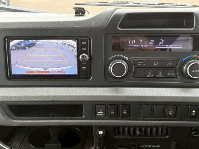 コースター ＧＸ　２８人乗り・自動スイングドア・オートマ・冷蔵庫・オートエアコン・ＥＴＣ・バックカメラ・ナビゲーション・オートステップ・リクライニングシート（17枚目）