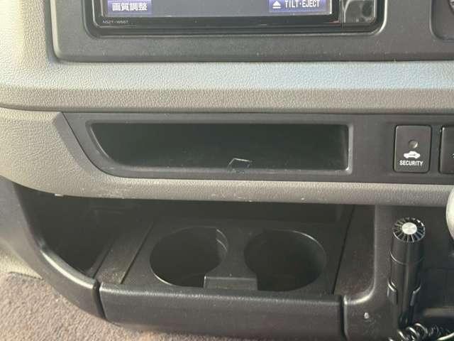 コースター ＧＸ　２８人乗り・自動スイングドア・オートマ・冷蔵庫・オートエアコン・ＥＴＣ・バックカメラ・ナビゲーション・オートステップ・リクライニングシート（21枚目）