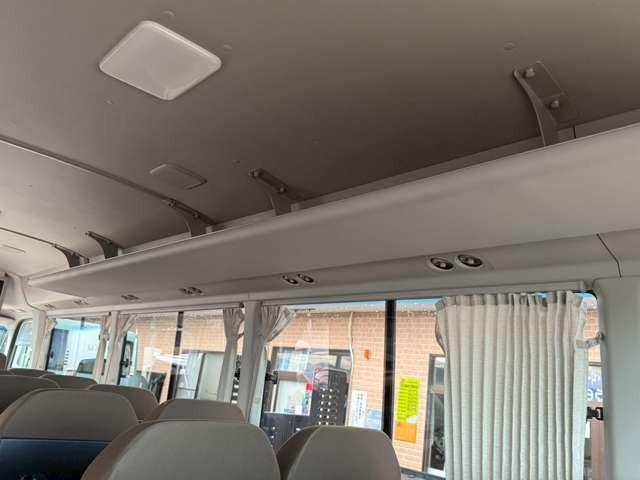 コースター ＧＸ　２８人乗り・自動スイングドア・オートマ・冷蔵庫・オートエアコン・ＥＴＣ・バックカメラ・ナビゲーション・オートステップ・リクライニングシート（42枚目）