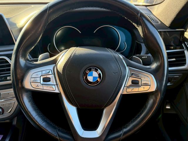 �Ԃ̃L�Y�E���ݓ��͎��Д��h���H��ɂďC����t�v���܂��B�o���L�x�ȃX�^�b�t���풓���Ă���܂��̂ŁA���S���Ă��C���������B