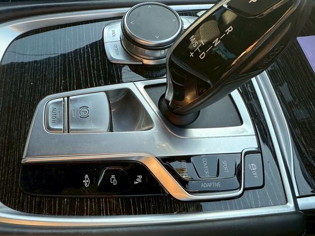 �O���d��ρB���Ԃ�ɂ��݂Ȃ��g���A���q�l�Ɋ��Œ�����l�Ɏd�グ���s�Ȃ��Ă���܂��B