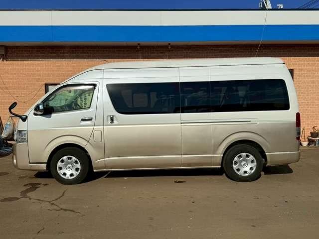 �i�r�E�d�s�b�E�h�����R���̃p�[�c�ޔ̔���t���s���Ă���܂��B���C�y�ɃX�^�b�t�܂ł����k�������B