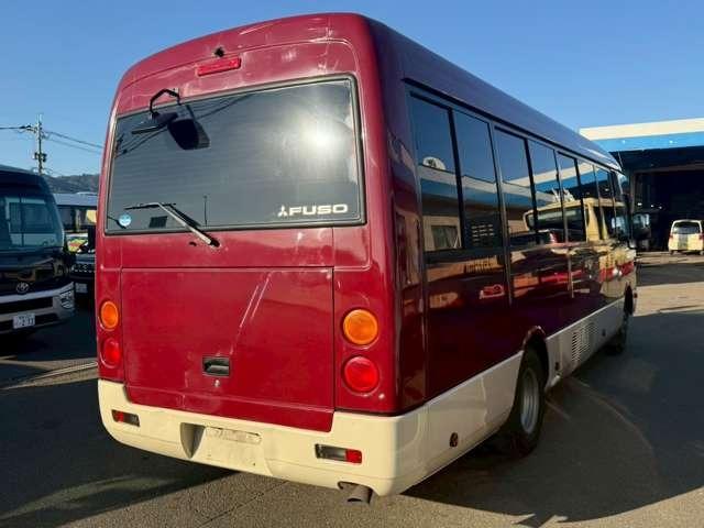 ローザ 　２９人乗り　エアサス・オートステップ・冷蔵庫・ＥＴＣ・フロントダウンエアサスニーリン付き・リクライニングモケットシート・１８０馬力・ターボ付き（12枚目）