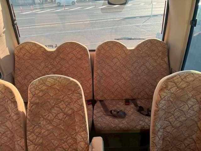 ローザ 　２９人乗り　エアサス・オートステップ・冷蔵庫・ＥＴＣ・フロントダウンエアサスニーリン付き・リクライニングモケットシート・１８０馬力・ターボ付き（46枚目）