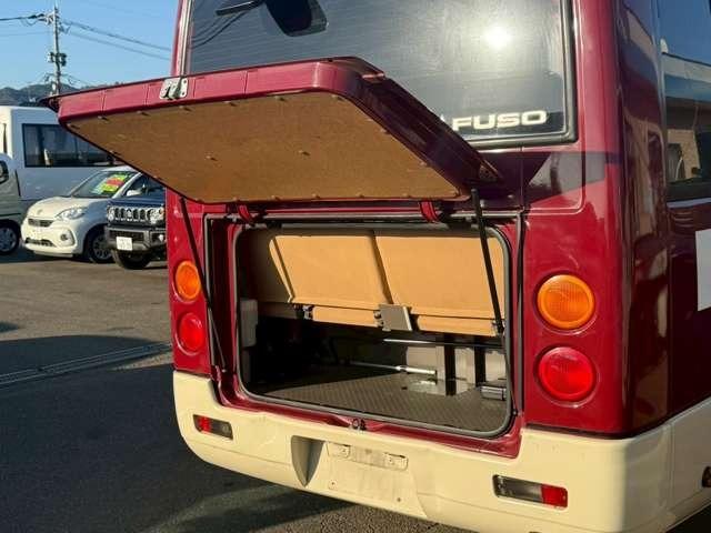 ローザ 　２９人乗り　エアサス・オートステップ・冷蔵庫・ＥＴＣ・フロントダウンエアサスニーリン付き・リクライニングモケットシート・１８０馬力・ターボ付き（55枚目）