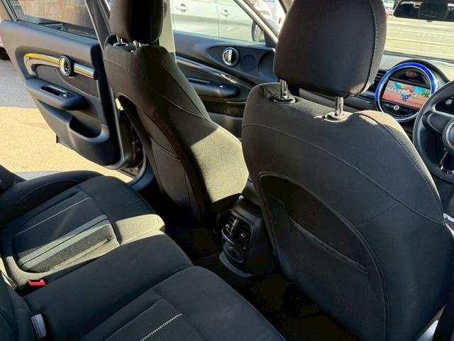 �����p�[�c�A�ЊO�p�[�c�̔̔��A��t���s�Ȃ��Ă���܂��B���C�y�ɂ����k�������B