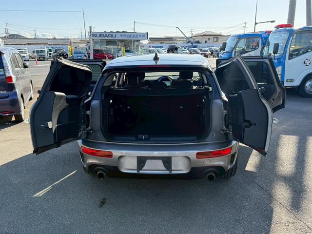 �{�X�Ɍy�����ԓ������W�����Ă���܂��B�X���ɖ������p�ł��S������T�������\�ł��I