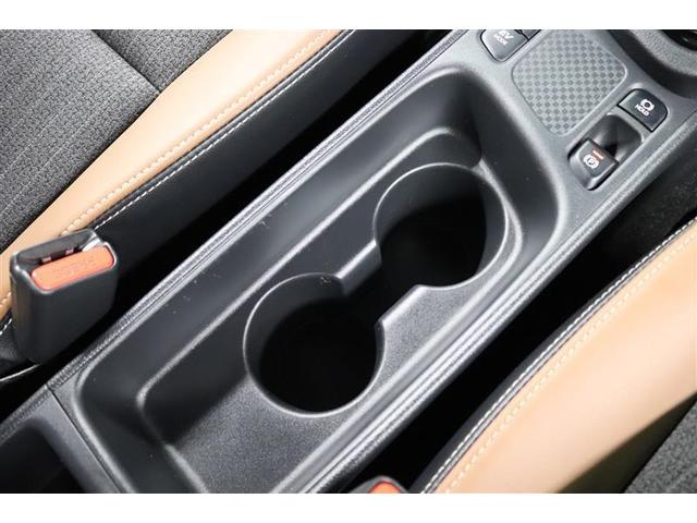 ヤリスクロス ハイブリッドＺ　アドベンチャー　１年保証　ワンオーナー　電動シート　フルセグ　メモリーナビ　ミュージックプレイヤー接続可　全周囲カメラ　バックカメラ　衝突被害軽減システム　ドラレコ　ＬＥＤヘッドランプ　アイドリングストップ（22枚目）
