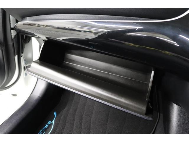 プリウス ＡジョシュセキカイテンＢ　１年保証　ワンオーナ－　福祉車両　フルセグ　メモリーナビ　ＤＶＤ再生　ミュージックプレイヤー接続可　バックカメラ　衝突被害軽減システム　ＥＴＣ　ドラレコ　ＬＥＤヘッドランプ　アイドリングストップ（23枚目）