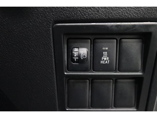 ハイラックス Ｘ　保証なし　ワンオーナー　４ＷＤ　フルセグ　メモリーナビ　ＤＶＤ再生　ミュージックプレイヤー接続可　バックカメラ　ＥＴＣ　ディーゼル（29枚目）