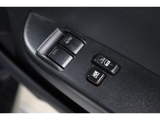 ハイエースワゴン ＤＸ　保証なし　ワンオーナー　ワンセグ　メモリーナビ　ミュージックプレイヤー接続可　バックカメラ　衝突被害軽減システム　ＥＴＣ　乗車定員１０人　３列シート（26枚目）