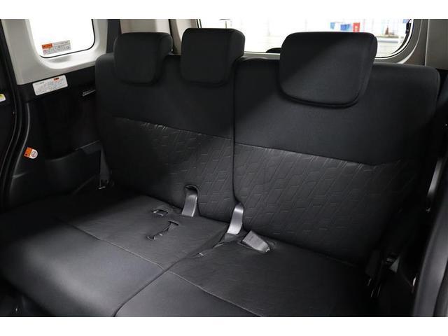 後席もクリーニング済みなのでお子様も安心して乗っていただけます。