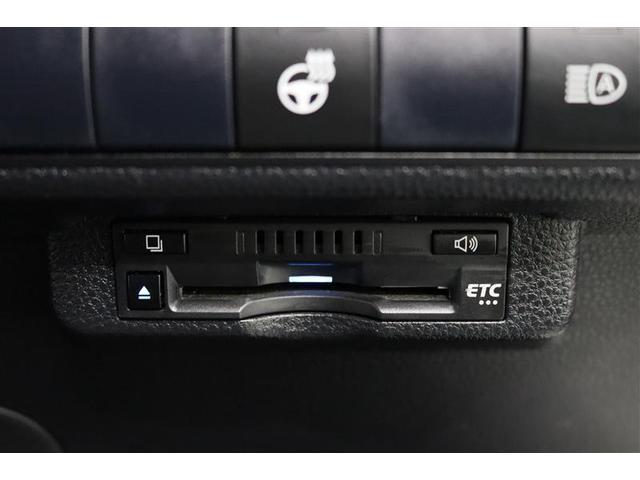 カローラ ダブルバイビー　１年保証　ワンオーナー　フルエアロ　シートヒーター　フルセグ　メモリーナビ　ミュージックプレイヤー接続可　バックカメラ　衝突被害軽減システム　ＥＴＣ　ドラレコ　ＬＥＤヘッドランプ（9枚目）