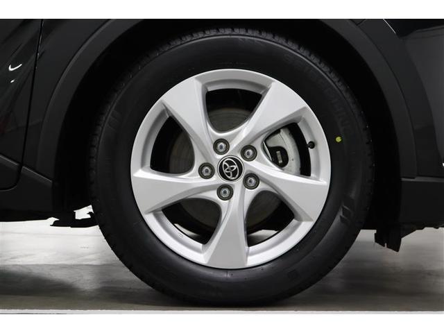 機能、デザイン性に優れている純正アルミホイール！