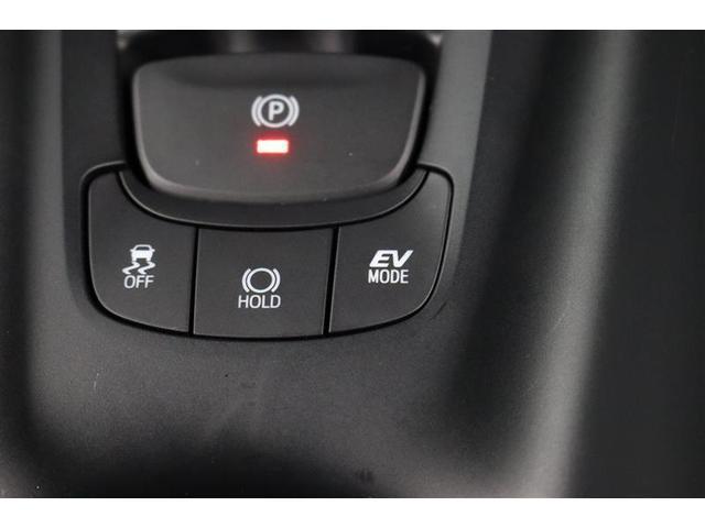 静粛性に優れた快適空間と静かな走りを実現。さらにＥＶモードではモーターのみでの走行でエンジン音や振動を感じさせない走りが楽しめます。