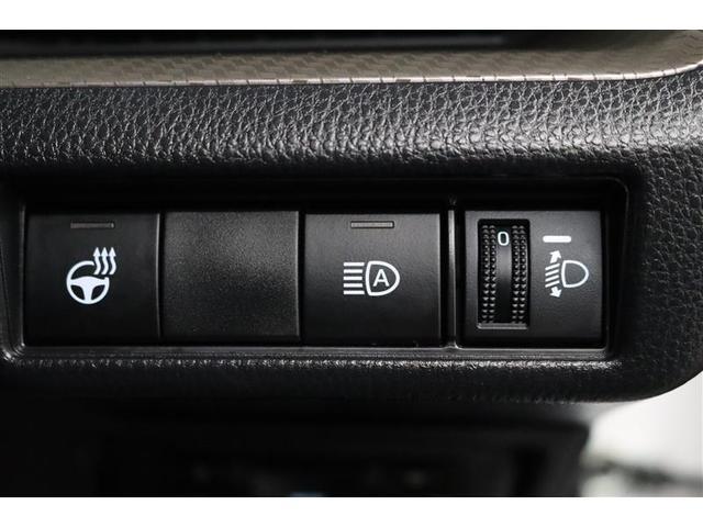 プリウス Ｚ　１年保証　フルエアロ　シートエアコン　フルセグ　メモリーナビ　ミュージックプレイヤー接続可　バックカメラ　衝突被害軽減システム　ＥＴＣ　ドラレコ　ＬＥＤヘッドランプ　アイドリングストップ（13枚目）