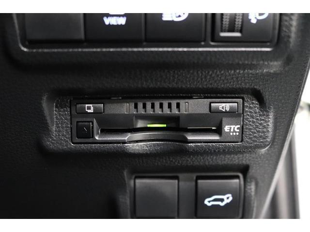 スッキリ装着されたビルトインタイプのＥＴＣ！高速道路走行の料金所をノンストップで通過できます。※　ＥＴＣカードのお申し込みも当社にお任せ下さい！