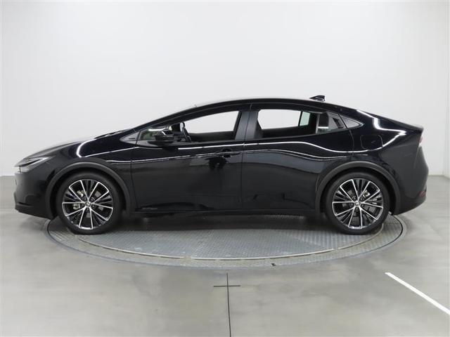 プリウス Ｇ　１年保証　ワンオーナー　４ＷＤ　フルセグ　ミュージックプレイヤー接続可　シートヒーター　全周囲カメラ　バックカメラ　ＢＳモニター　衝突被害軽減システム　ＥＴＣ　ドラレコ　ＬＥＤヘッドランプ（4枚目）