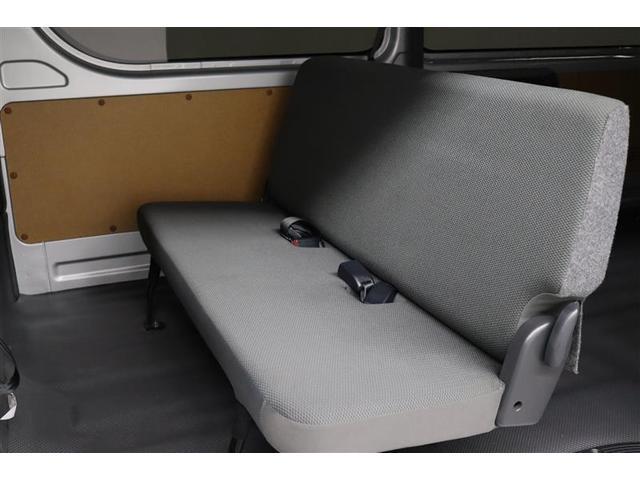 ハイエースバン DX GLパッケージ ワンオーナ- ディ-ゼル フルセグ メモリーナビ DVD再生 CD再生 ミュージックプレイヤー接続可 横滑り防止装置 リヤクーラー ETC 乗車定員6人(15枚目)