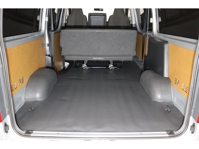 ハイエースバン DX GLパッケージ ワンオーナ- ディ-ゼル フルセグ メモリーナビ DVD再生 CD再生 ミュージックプレイヤー接続可 横滑り防止装置 リヤクーラー ETC 乗車定員6人(16枚目)