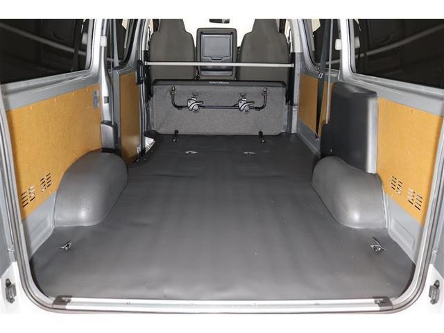 ハイエースバン DX GLパッケージ ワンオーナ- ディ-ゼル フルセグ メモリーナビ DVD再生 CD再生 ミュージックプレイヤー接続可 横滑り防止装置 リヤクーラー ETC 乗車定員6人(17枚目)