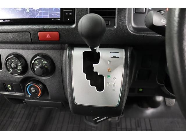 ハイエースバン DX GLパッケージ ワンオーナ- ディ-ゼル フルセグ メモリーナビ DVD再生 CD再生 ミュージックプレイヤー接続可 横滑り防止装置 リヤクーラー ETC 乗車定員6人(24枚目)