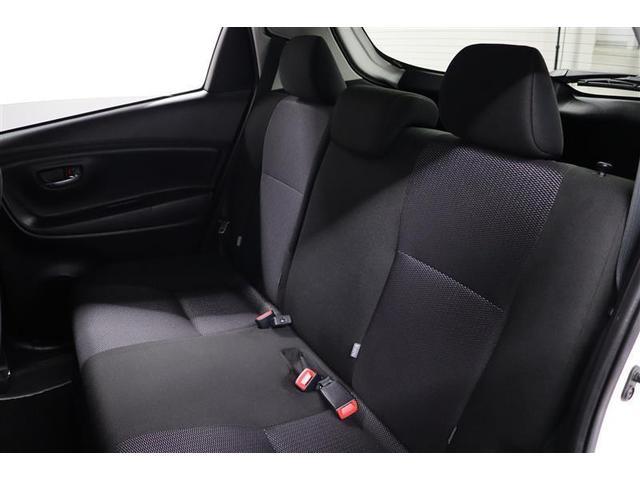 ヴィッツ ハイブリッドF セーフティーエディションIII 1年保証 ワンオーナ- フルセグ メモリーナビ DVD再生 ミュージックプレイヤー接続可 クリアランスソナー 車線逸脱警報 バックカメラ 衝突被害軽減システム ETC LEDヘッドランプ(19枚目)