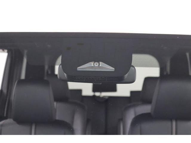 ノア ハイブリッドS-Z 1年保証 電動リヤゲート シートヒーター フルセグ メモリーナビ DVD再生 ミュージックプレイヤー接続可 バックカメラ 衝突被害軽減システム ETC 両側電動スライド LED 乗車定員7人(11枚目)