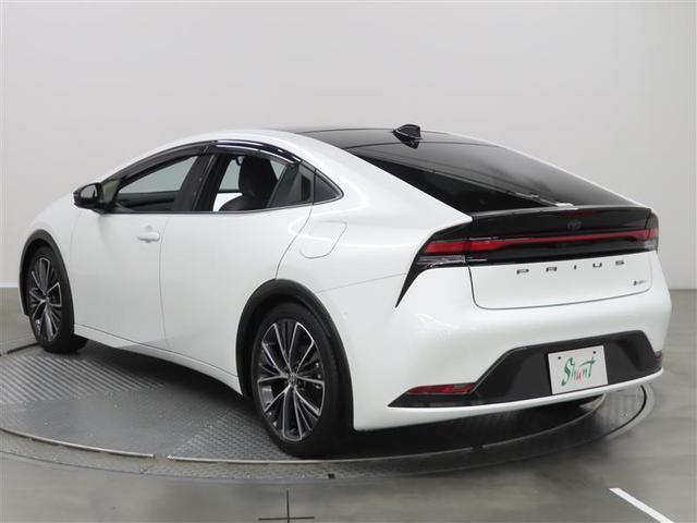 プリウス Ｚ　１年保証　ガラスルーフ　Ｄミラ－　フルセグ　メモリーナビ　ミュージックプレイヤー接続可　電動シート　電動リヤゲート　全周囲カメラ　バックカメラ　ＢＳモニタ－　衝突被害軽減システム　ＥＴＣ　ドラレコ（5枚目）