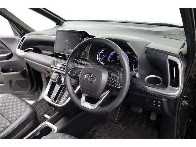 ヴォクシー ハイブリッドＳ－Ｚ　１年保証　フルセグ　後席モニター　メモリーナビ　ＤＶＤ再生　ミュージックプレイヤー接続可電動リヤゲート　シートヒーター　バックカメラ　衝突被害軽減システム　ＥＴＣ　両側電動スライド　ＬＥＤヘッドランプ（33枚目）