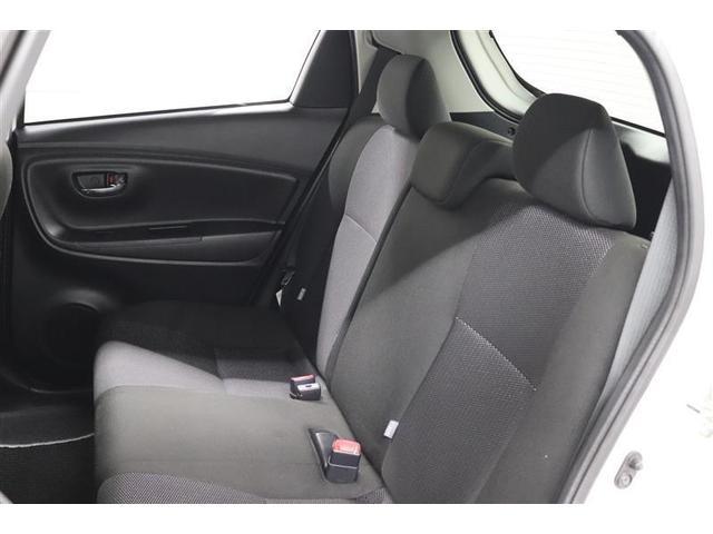 ヴィッツ Ｆ　セーフティーエディションＩＩＩ　１年保証　フルセグ　メモリーナビ　ＤＶＤ再生　ミュージックプレイヤー接続可　バックカメラ　車線逸脱警報　クリアランスソナ－　衝突被害軽減システム　ＥＴＣ　ドラレコ　ＬＥＤランプ　アイドリングストップ（20枚目）