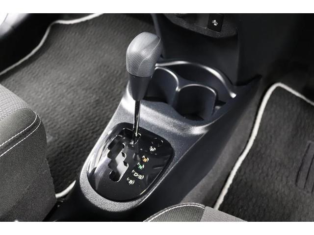 ヴィッツ Ｆ　セーフティーエディションＩＩＩ　１年保証　フルセグ　メモリーナビ　ＤＶＤ再生　ミュージックプレイヤー接続可　バックカメラ　車線逸脱警報　クリアランスソナ－　衝突被害軽減システム　ＥＴＣ　ドラレコ　ＬＥＤランプ　アイドリングストップ（26枚目）