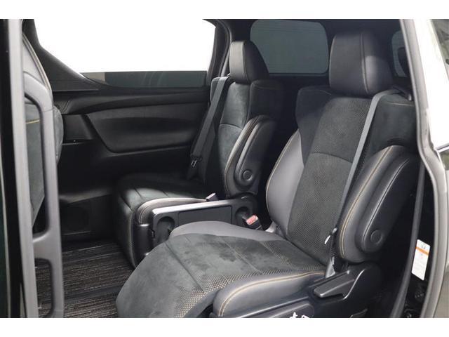 アルファード ２．５Ｓ　タイプゴールド　１年保証　サンルーフ　フルエアロ　オットマン　フルセグ　メモリーナビ　ＤＶＤ再生　ミュージックプレイヤー接続可　電動リヤゲート　バックカメラ　衝突被害軽減システム　ＥＴＣ　ドラレコ　両側電動スライド（20枚目）