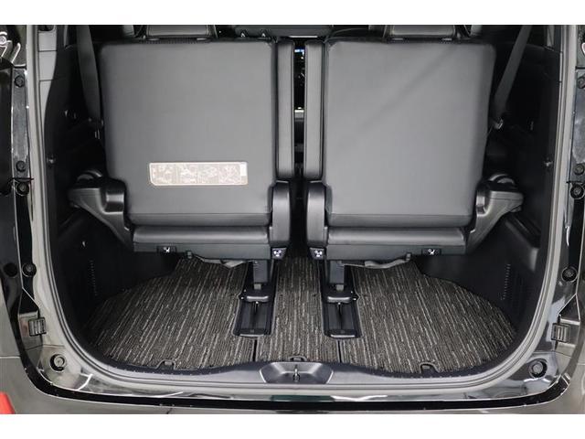 アルファード ２．５Ｓ　タイプゴールド　１年保証　サンルーフ　フルエアロ　オットマン　フルセグ　メモリーナビ　ＤＶＤ再生　ミュージックプレイヤー接続可　電動リヤゲート　バックカメラ　衝突被害軽減システム　ＥＴＣ　ドラレコ　両側電動スライド（21枚目）