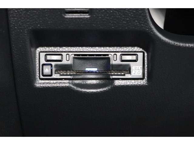 ヴォクシー Ｓ－Ｚ　１年保証　ワンオーナー　後席モニタ－　フルセグ　メモリーナビ　ＤＶＤ再生　ミュージックプレイヤー接続可　シートヒーター　バックカメラ　衝突被害軽減システム　ＥＴＣ　両側電動スライド　ＬＥＤヘッドランプ（10枚目）