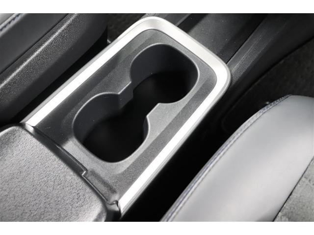 ヴォクシー ハイブリッドＳ－Ｚ　１年保証　当社試乗車　フルセグ　メモリーナビ　ＤＶＤ再生　ミュージックプレイヤー接続可　電動リヤゲート　シートヒーター　全周囲カメラ　バックカメラ　衝突被害軽減システム　ＥＴＣ　両側電動スライド（24枚目）