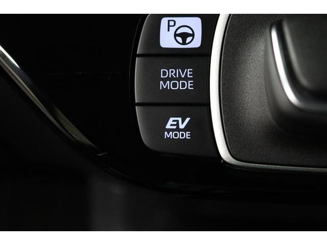 �Ïl���ɗD�ꂽ���K��ԂƐÂ��ȑ���������B����ɂd�u���[�h�ł̓��[�^�[�݂̂ł̑��s�ŃG���W������U�������������Ȃ����肪�y���߂܂��B