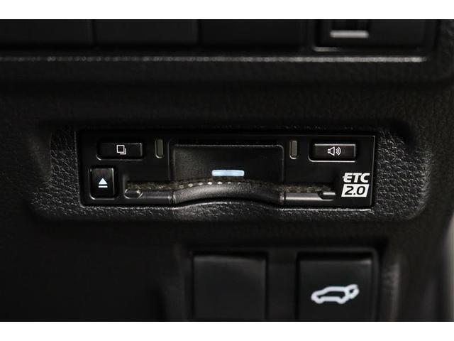 カローラクロス ハイブリッド　Ｚ　１年保証　シートヒーター　Ｐバックドア　フルセグ　メモリーナビ　ミュージックプレイヤー接続可　バックカメラ　衝突被害軽減システム　ＥＴＣ　ドラレコ　ＬＥＤヘッドランプ　アイドリングストップ（9枚目）