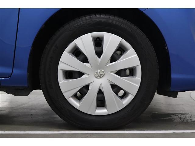 �X�`�[���z�C�[���Ƀz�C�[���L���b�v�𑕒����Ă��܂��B