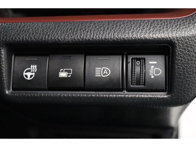 プリウス Ｚ　１年保証　シートエアコン　Ｐバックドア　フルセグ　ミュージックプレイヤー接続可　バックカメラ　衝突被害軽減システム　ＥＴＣ　ドラレコ　ＬＥＤヘッドランプ　アイドリングストップ（14枚目）