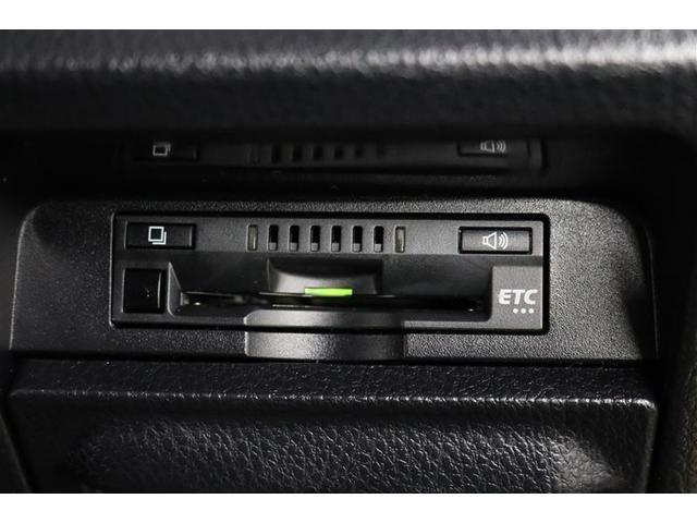 ヴォクシー ＺＳ　煌ＩＩＩ　１年保証　フルセグ　メモリーナビ　ＤＶＤ再生　ミュージックプレイヤー接続可　バックカメラ　衝突被害軽減システム　ＥＴＣ　ドラレコ　両側電動スライド　ＬＥＤヘッドランプ　乗車定員７人　３列シート（9枚目）