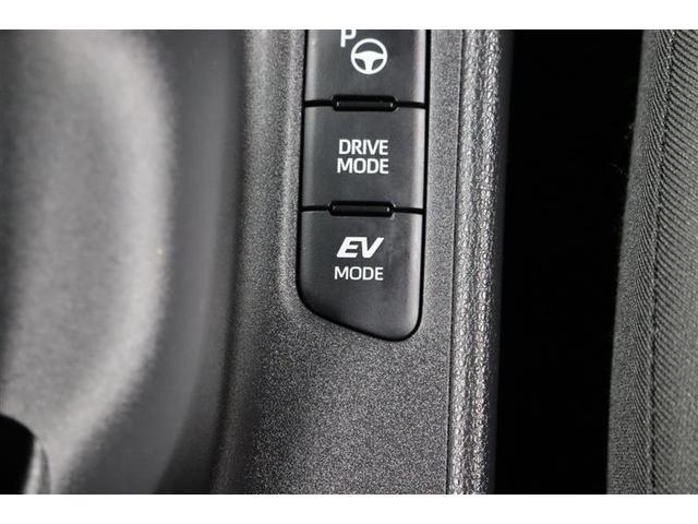 �Ïl���ɗD�ꂽ���K��ԂƐÂ��ȑ���������B����ɂd�u���[�h�ł̓��[�^�[�݂̂ł̑��s�ŃG���W������U�������������Ȃ����肪�y���߂܂��B