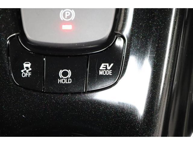 �Ïl���ɗD�ꂽ���K��ԂƐÂ��ȑ���������B����ɂd�u���[�h�ł̓��[�^�[�݂̂ł̑��s�ŃG���W������U�������������Ȃ����肪�y���߂܂��B