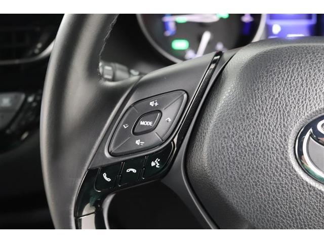 �X�e�A�����O�X�C�b�`�t���Ȃ̂ŃI�[�f�B�I�̑��삪�茳�ŏo���ĕ֗��ł��ˁI