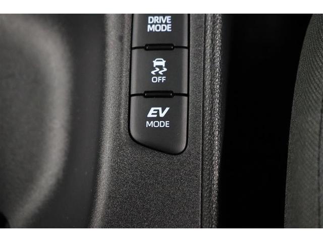 �Ïl���ɗD�ꂽ���K��ԂƐÂ��ȑ���������B����ɂd�u���[�h�ł̓��[�^�[�݂̂ł̑��s�ŃG���W������U�������������Ȃ����肪�y���߂܂��B