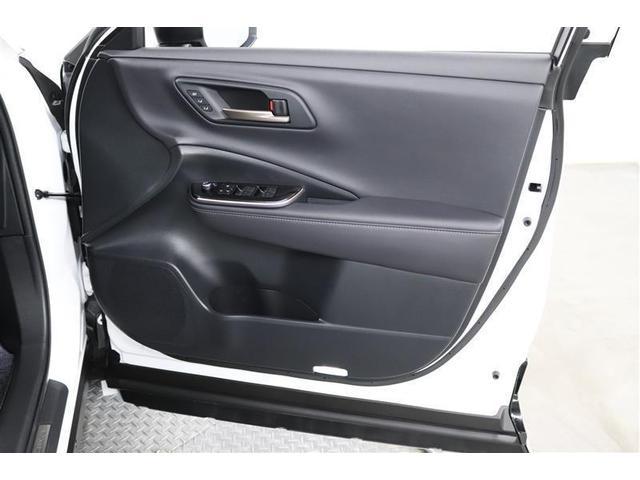 �h�A�|�P�b�g�Ƀ{�g���z���_�[���t���Ă���܂��I