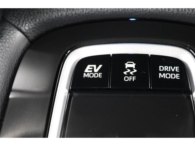 �Ïl���ɗD�ꂽ���K��ԂƐÂ��ȑ���������B����ɂd�u���[�h�ł̓��[�^�[�݂̂ł̑��s�ŃG���W������U�������������Ȃ����肪�y���߂܂��B