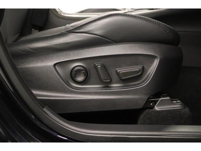 �^�]�ȃp���[�V�[�g���ځB�����Ȓ�������y�ɂł��A�s�b�^���̃|�W�V�����ŉ^�]���邱�Ƃ��\�ł��B