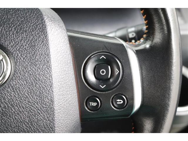 �}���`�C���t�H���[�V�����f�B�X�v���C�̑���X�C�b�`���n���h�����ɂ���܂��I�݂������������Ɋm�F�ł��܂��B